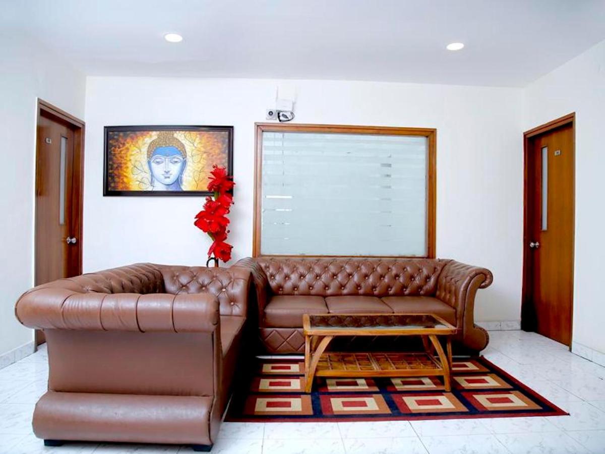 Maplewood Guest House, Neeti Bagh, New Delhiit Is A Boutiqu Guest House - Room 3 Exterior photo
